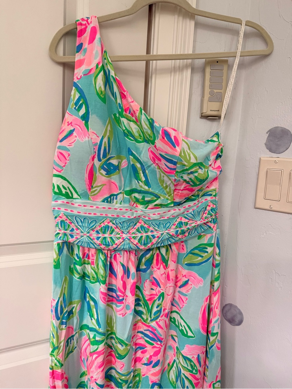 Lilly Pulitzer Pastel Pink & Mint Floral One-Shoulder Maxi Dress - Picture 3 of 5